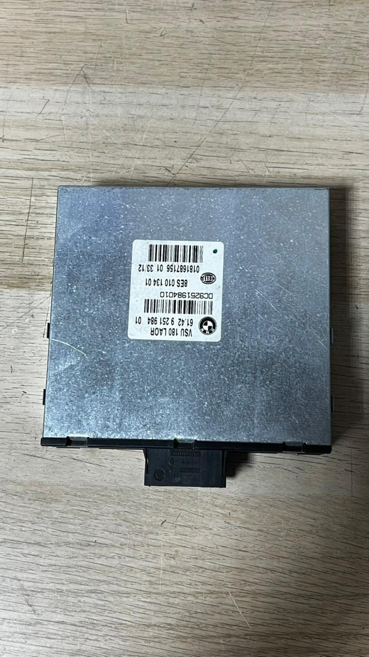 12-15 BMW  F30 3' F10 5' 6' 320i 9251984 Voltage Converter Control Module 