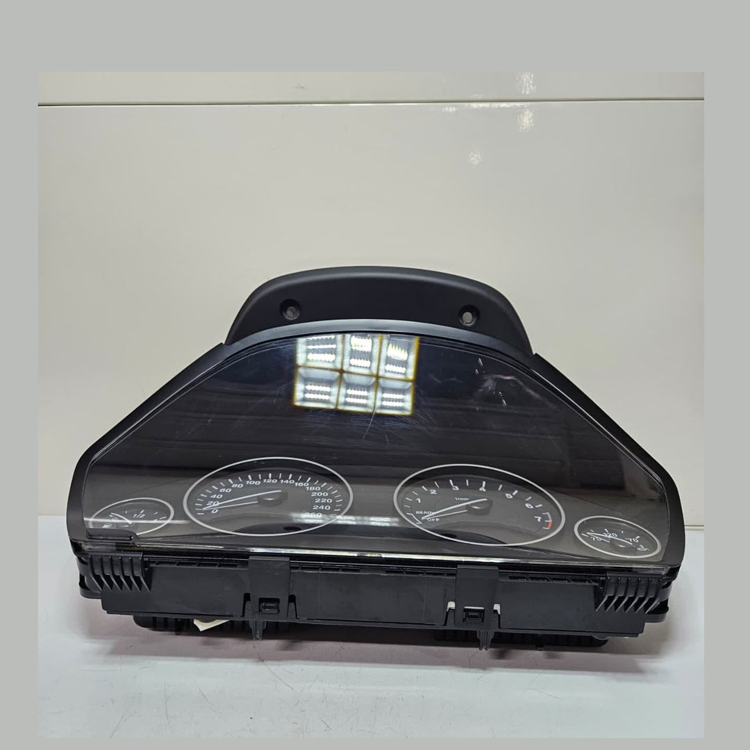 OEM BMW 3 4 Series F30 F31 F32 F33 Instrument Cluster 9379974