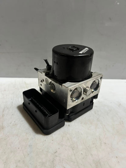 BMW F30 F31 F32 320I ABS Anti Lock Brake Pump Module 3451-6857323-01 OEM