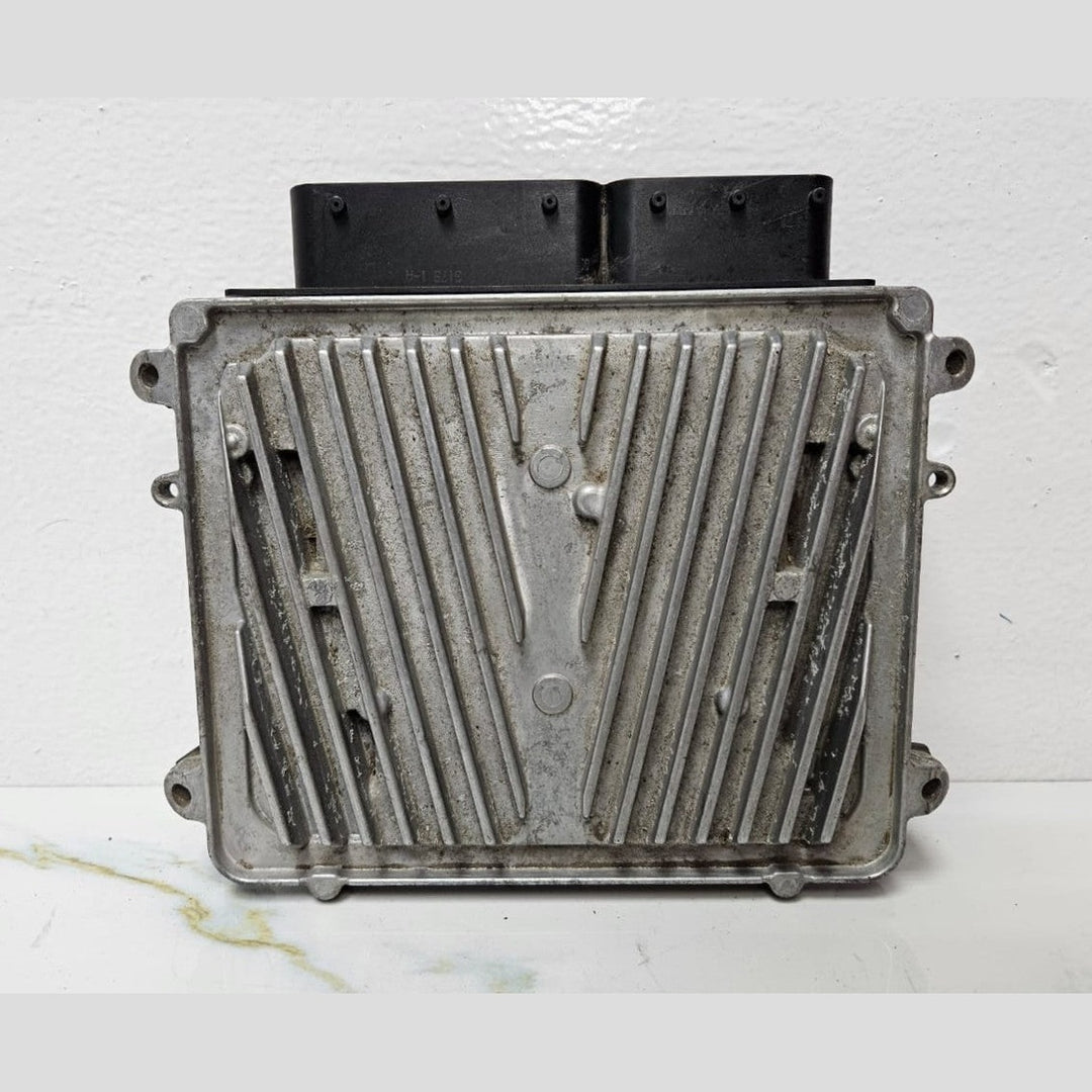 08-12 Mercedes W204 C-Class ECM ECU Engine Control Module Unit A272 1539991 OEM