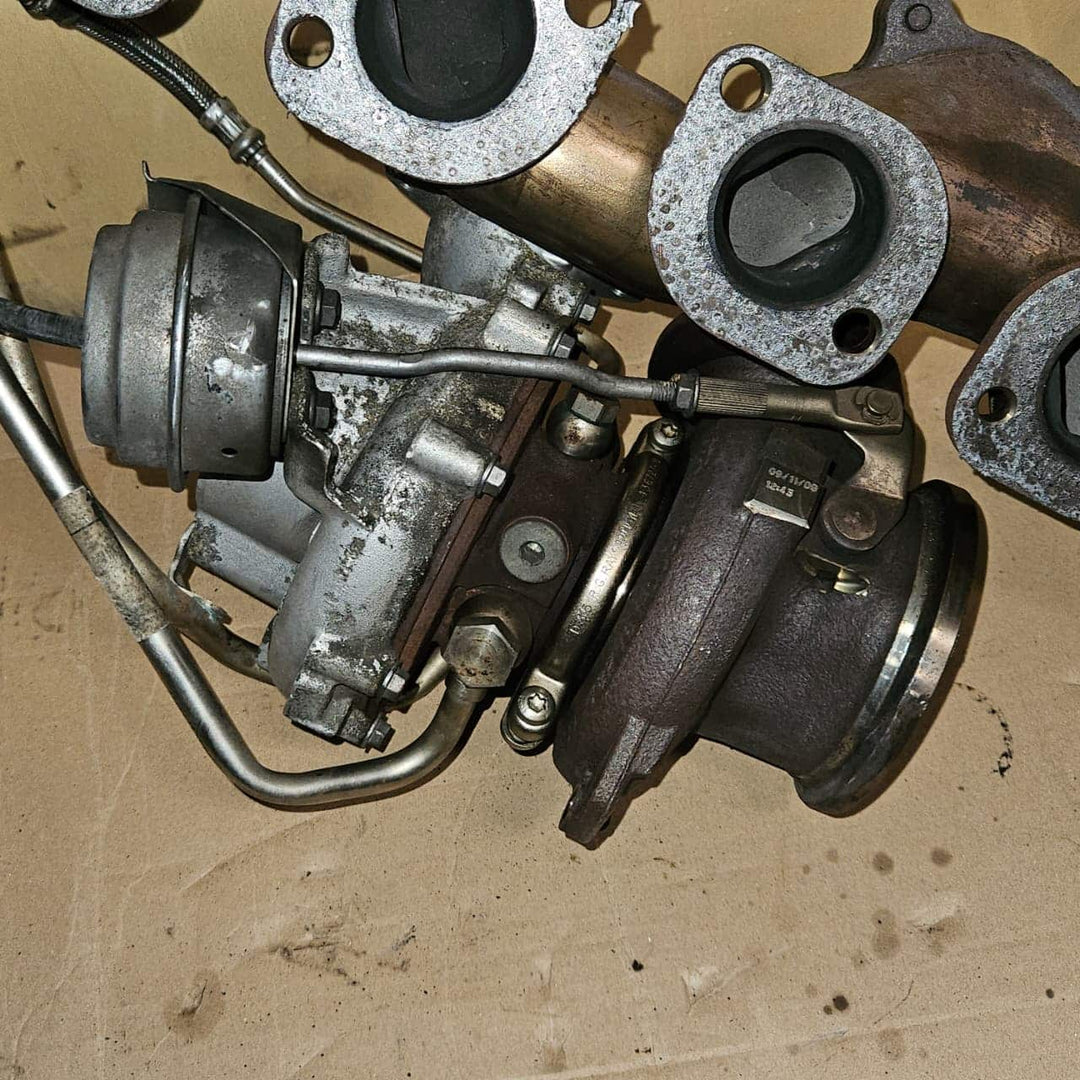 4583061-2010-2015 BMW F02 760Li N74 Engine Turbocharger 