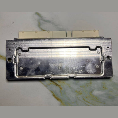 Mercedes-Benz W204 Air Suspension Dynamic Level Control Unit Module A 204 900 20