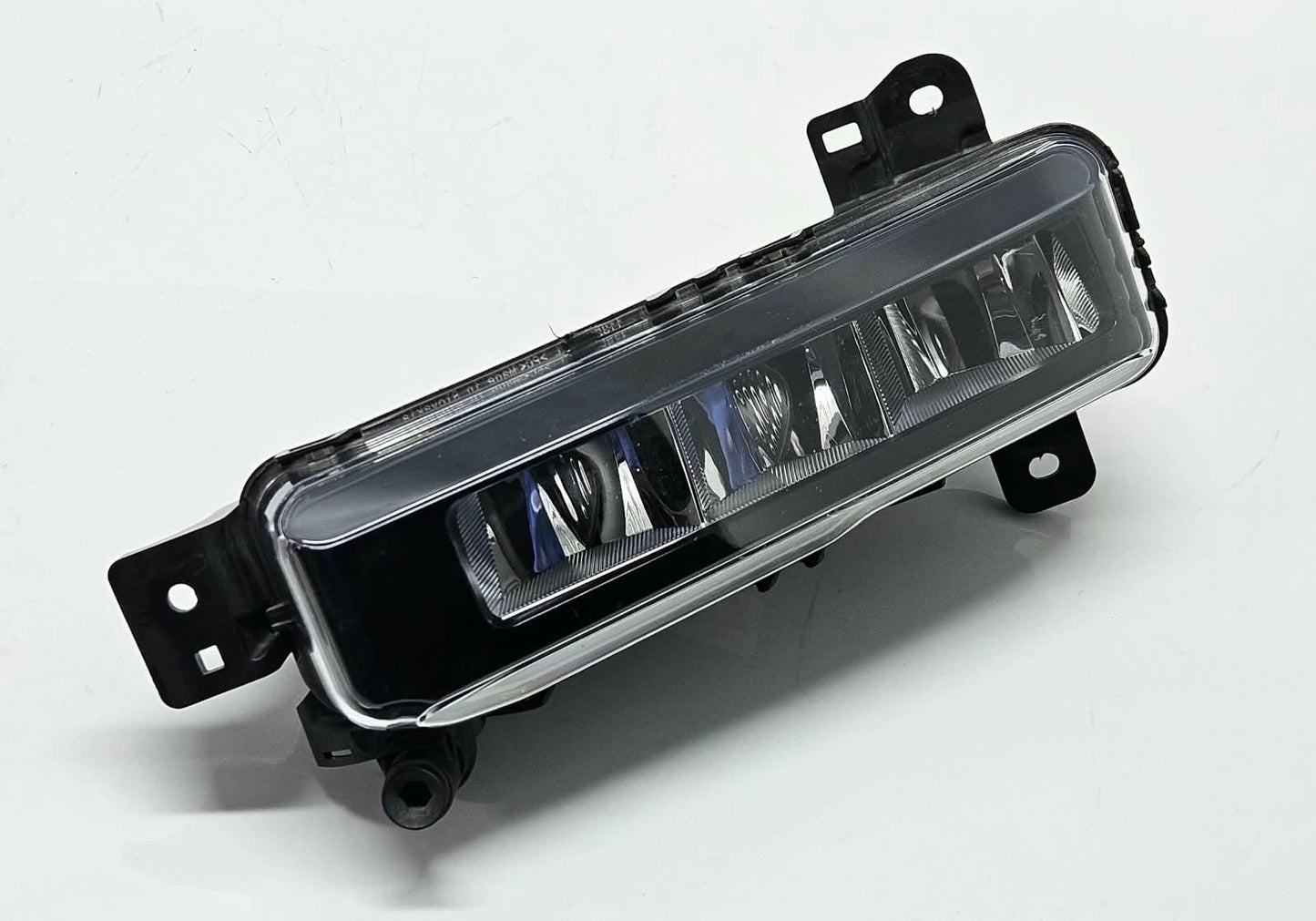8089525-2018-2022 BMW X5 G05 B57 RHD Front  Left Fog Light OEM