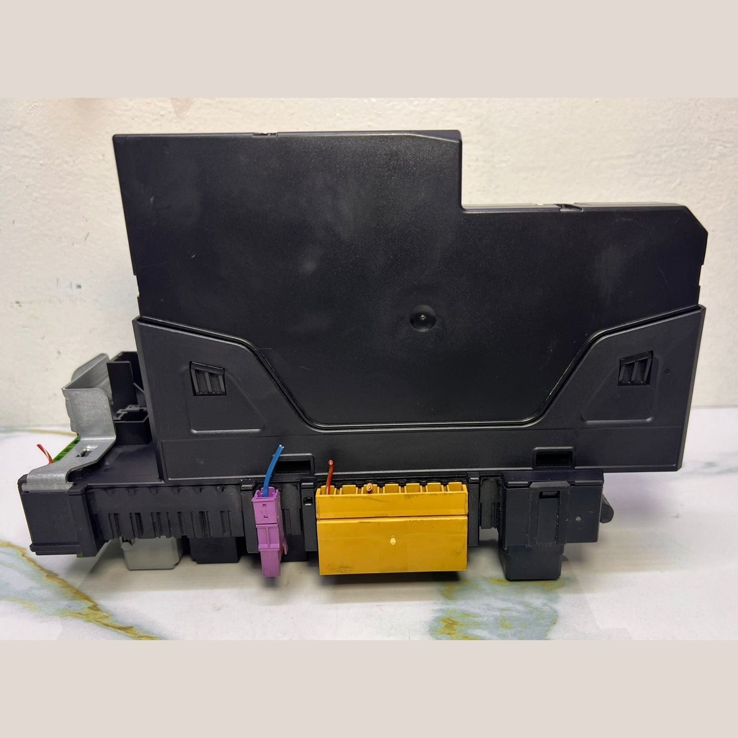 2010-2014 Mercedes-Benz C250 Rear Sam Control Unit Fuse Box 204 9060305 W204 C-C