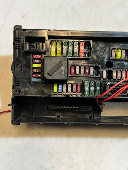 2012-2015 BMW F10 F12 F13 5 6 Series 650i Power Distribution Fuse Box 9252815