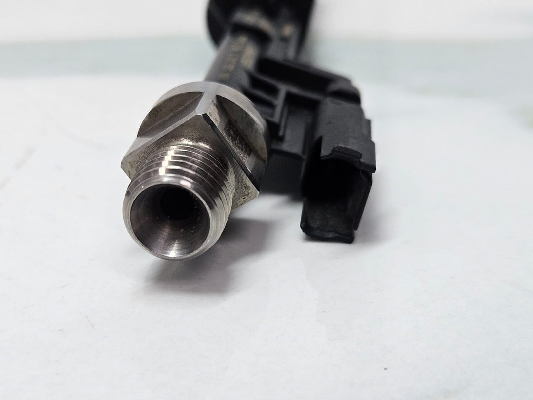 2011-2015 BMW 135i, 335i, 535i, 640i, 740i, X5 N20 N55 Fuel Injector 7597870 OEM