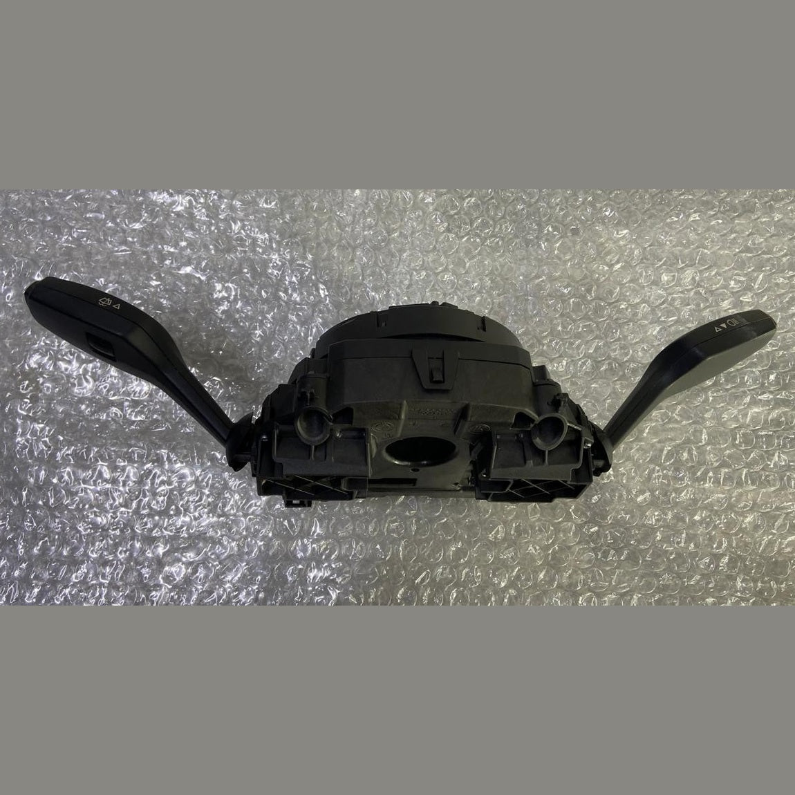 OEM BMW F30 F48 STEERING RING MULTIFUNCTION CONTROL SWITCH 9351140