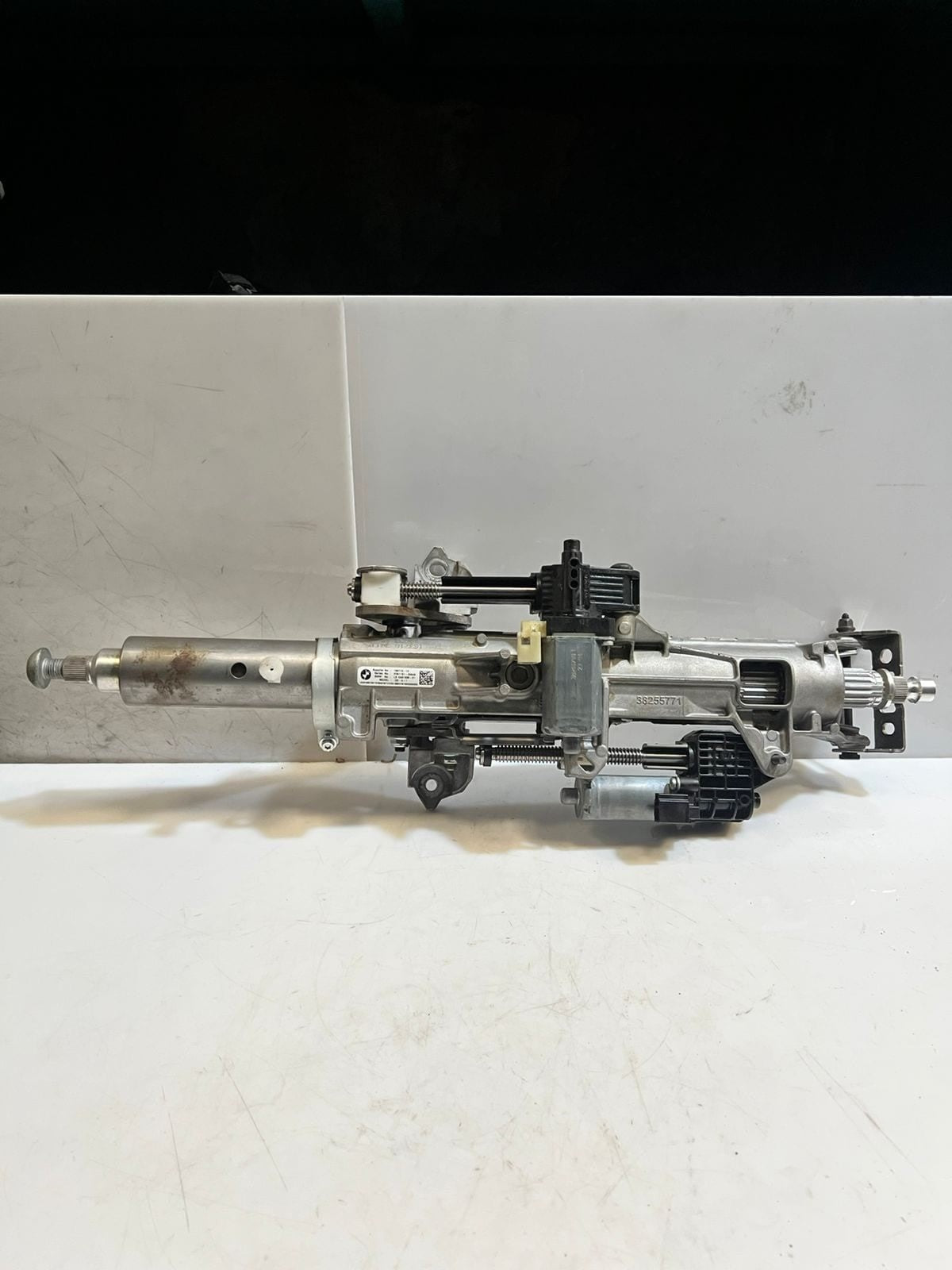 2024 BMW iX I20 and I7 G70 Electric Steering Column Adjustment 5A81930 OEM