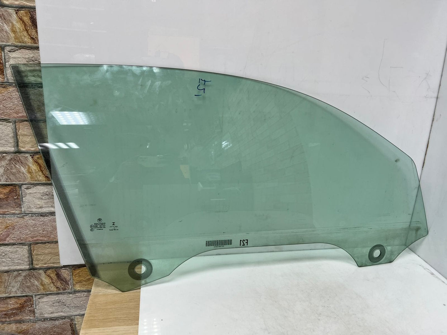 14-21 BMW F22 228i M235i M2 Front Right Side Door Window Glass 51337268720 OEM