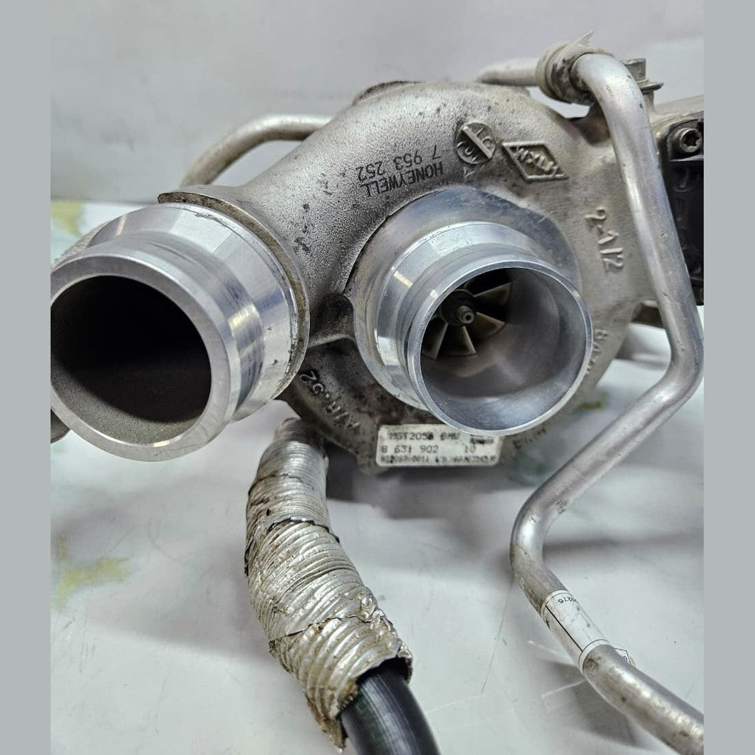2017-2020 BMW 230i B48 Turbocharger 8631902 OEM