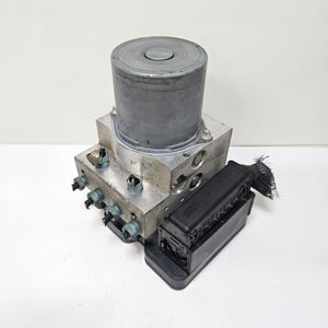 2015 BMW 5-6 Series F10 F11 F06 528i ABS Pump Control Module 6868335 USED