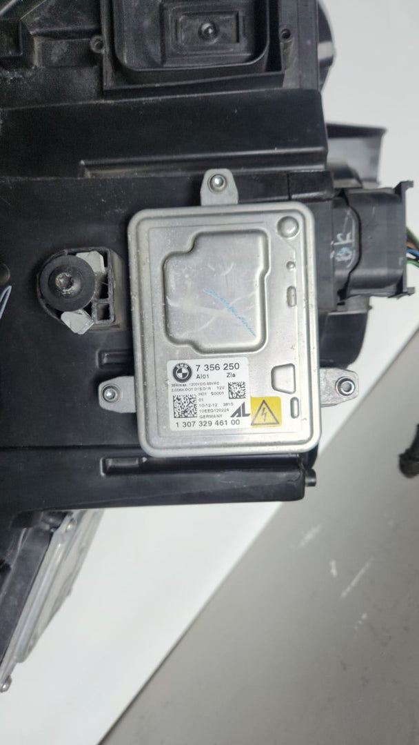 2011-2013 BMW X5 Left Xenon Headlight 7221893 X5 E70 and X5 E70 LCI OEM