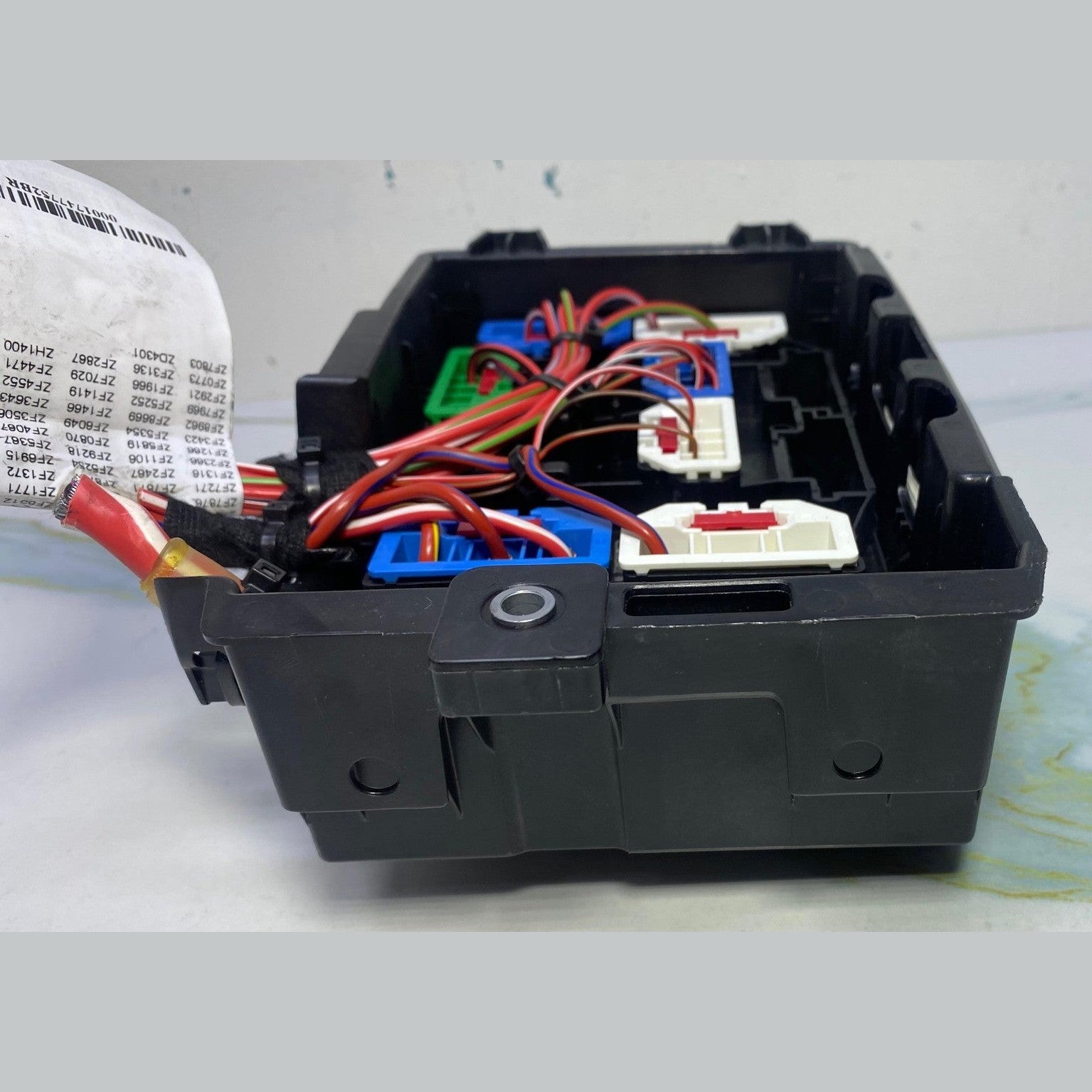 21-24 Mercedes W206 C250 C-Class Fuse Junction Block Relay Box A223 9061502 OEM