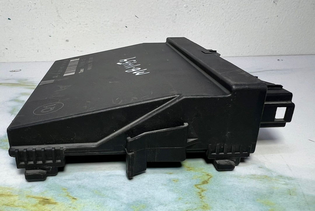 2006-2009 Mercedes-Benz W209 CLK Rear Body Control Module BCM A2098205926