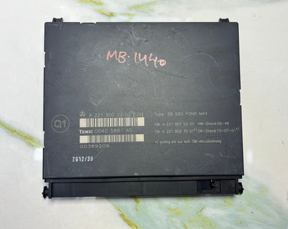 07-13 Mercedes-Benz W221 S-Class S350 Rear Seat Control Module A221 9002202 OEM