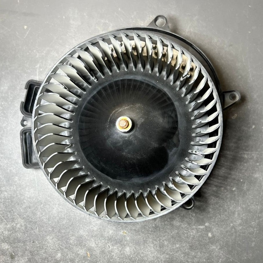 HVAC Heater Blower Motor Fan w/ Resistor for Mercedes-Benz X166 GL450 W166 LHD
