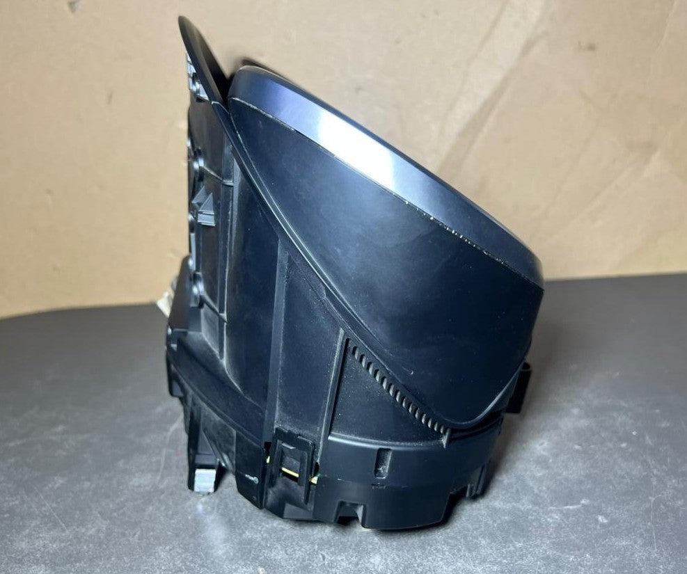 2017-2020 Mercedes-Benz W470 X-Class Instrument Cluster Speedometer A470 9009402
