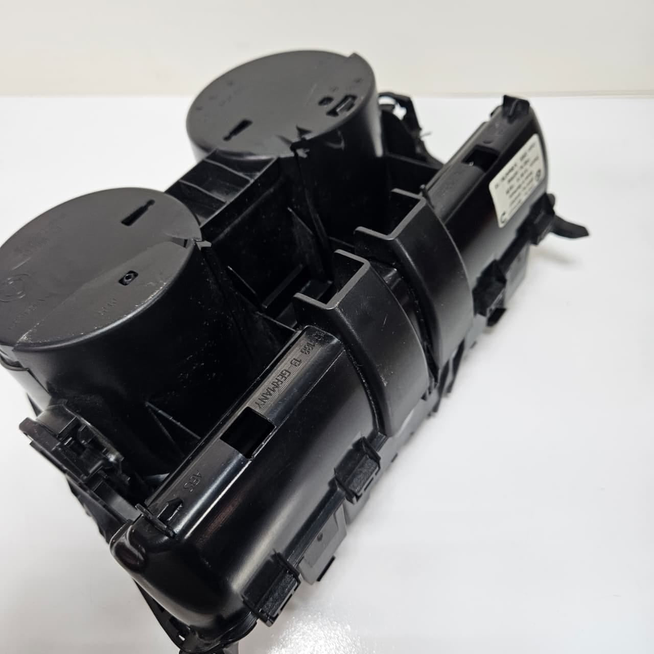 2012-2018 BMW 2 6 Series F06 F46 640i Front Center Console Cup Holder 9227718