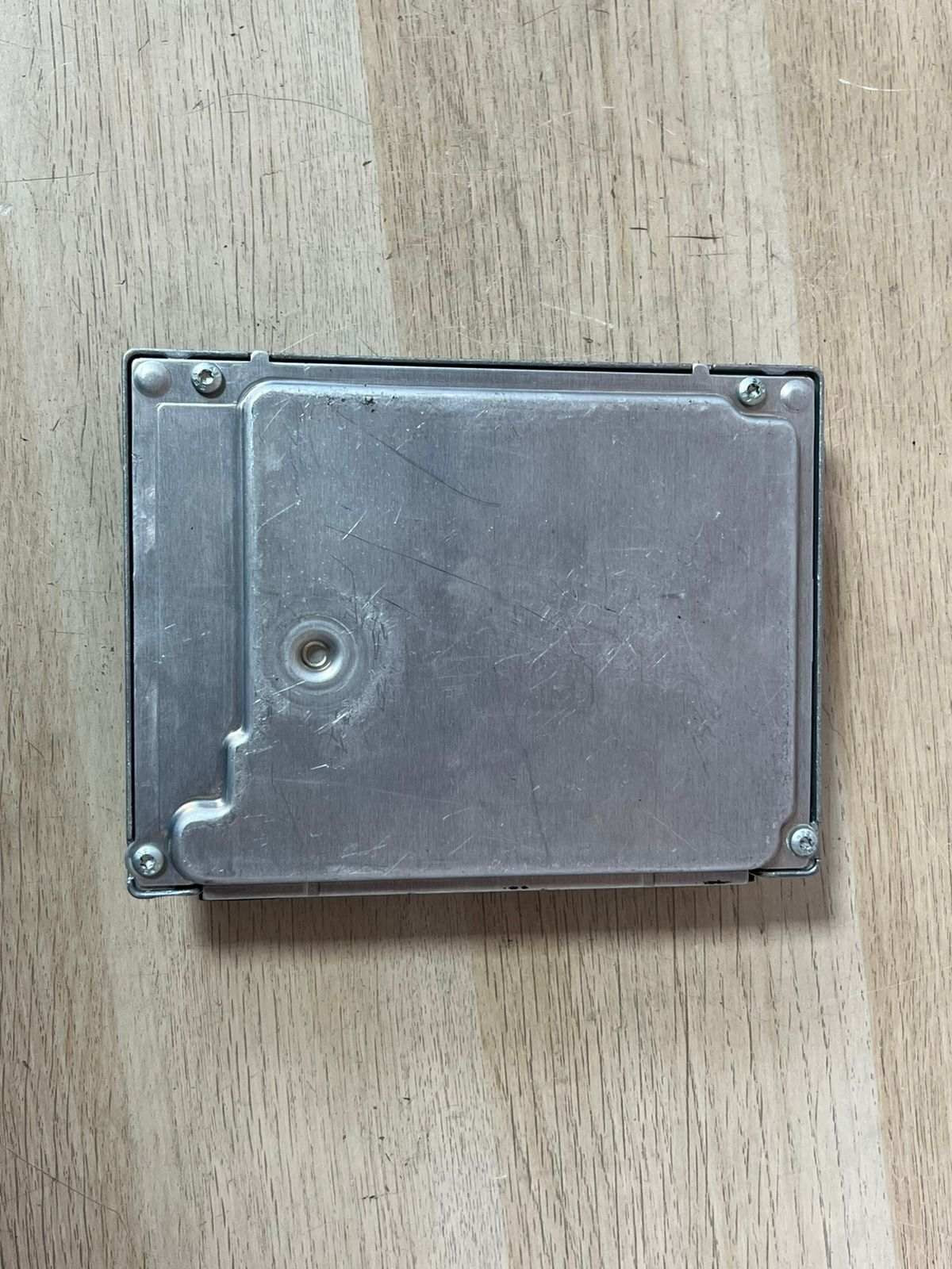 BMW Engine Control Unit 7550688 BMW E81 E87 116i model ECU 
