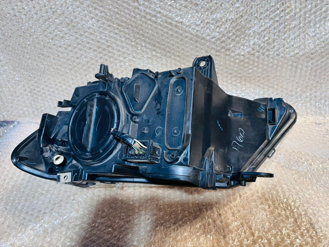 Bmw X3 F25 2012 NONE XENON E1 Headlight Headlamp RHS- 7217290