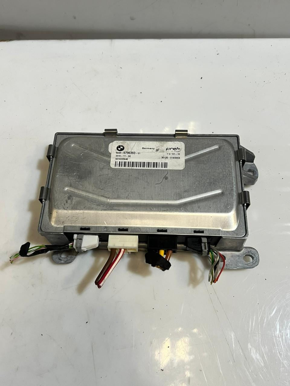BMW 5 7 Series F07 F10 F11 F06 F01 F02 Steering Control Unit 6796393 OEM
