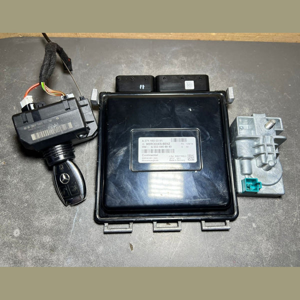 2010-14 Mercedes-Benz W204 ECU Engine Control Module Ignition Key Switch SET OEM