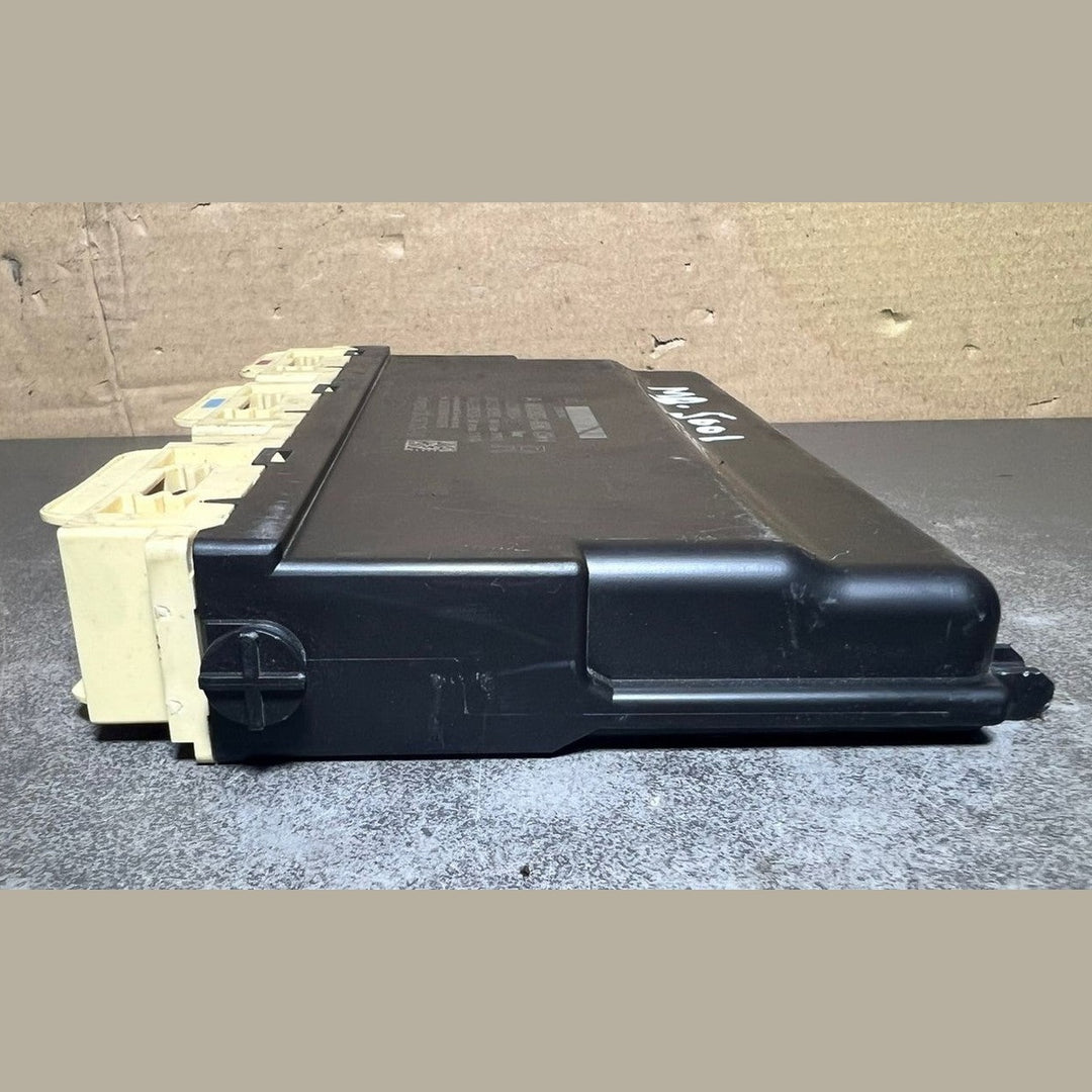 14-18 Mercedes-Benz W222 S-Class Rear Right Seat Control Module A222 9003904 OEM
