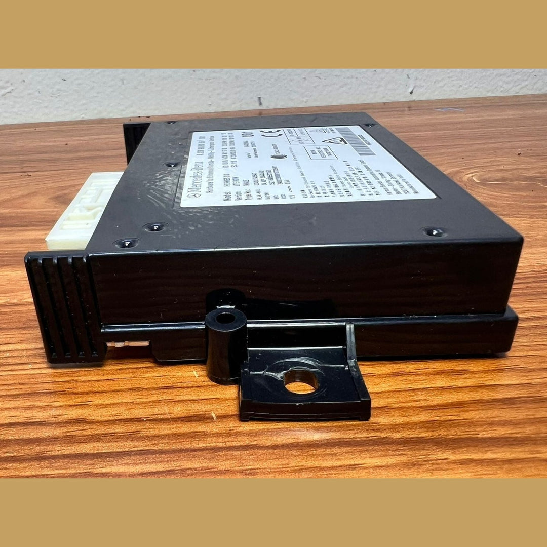 Mercedes-Benz W238 Bluetooth Telematics Module A238 9008006 OEM