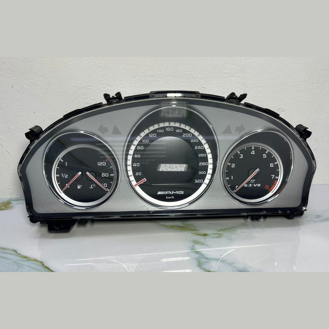 Mercedes W204 C-Class AMG C63 Instrument Cluster Speedometer A204 4407011 OEM