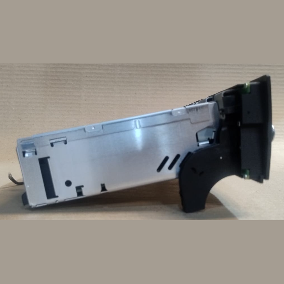 BMW X1 E84 MUSIC RADIO CD PLAYER HEAD UNIT -  9283705