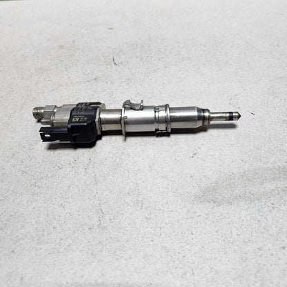 BMW Fuel Injector 7585261-04 N54 N63 N74 engines 1 Series 3 Series 5 Series X5