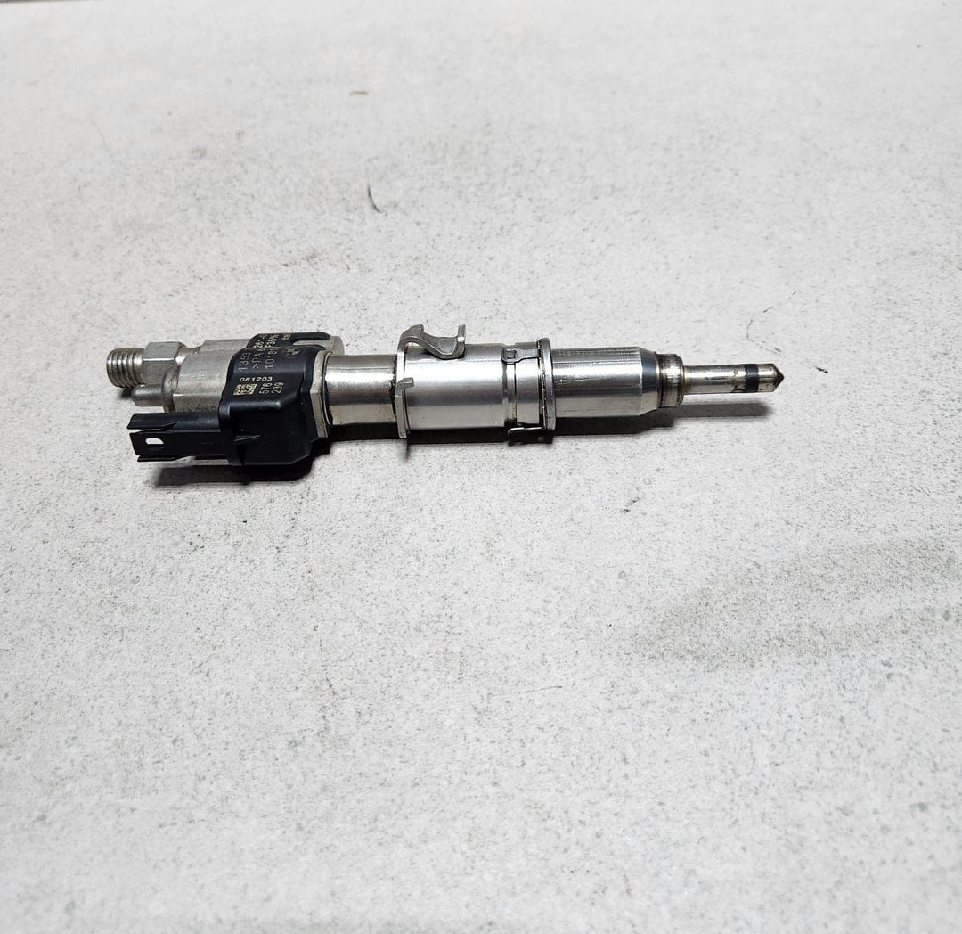 BMW Fuel Injector 7585261-04 N54 N63 N74 engines 1 Series 3 Series 5 Series X5
