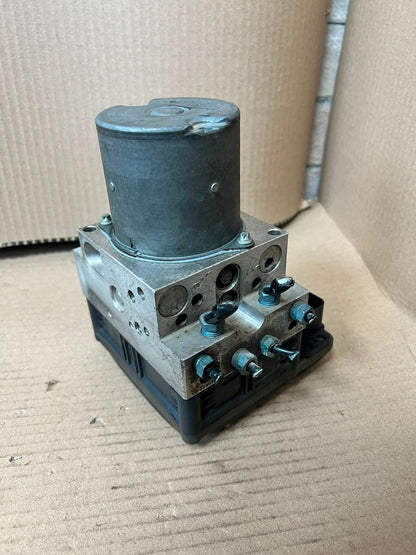 BMW F07 F10 F11 F18 F01 F02 F12 F13 ABS Pump Module Actuator Assembly 6799048