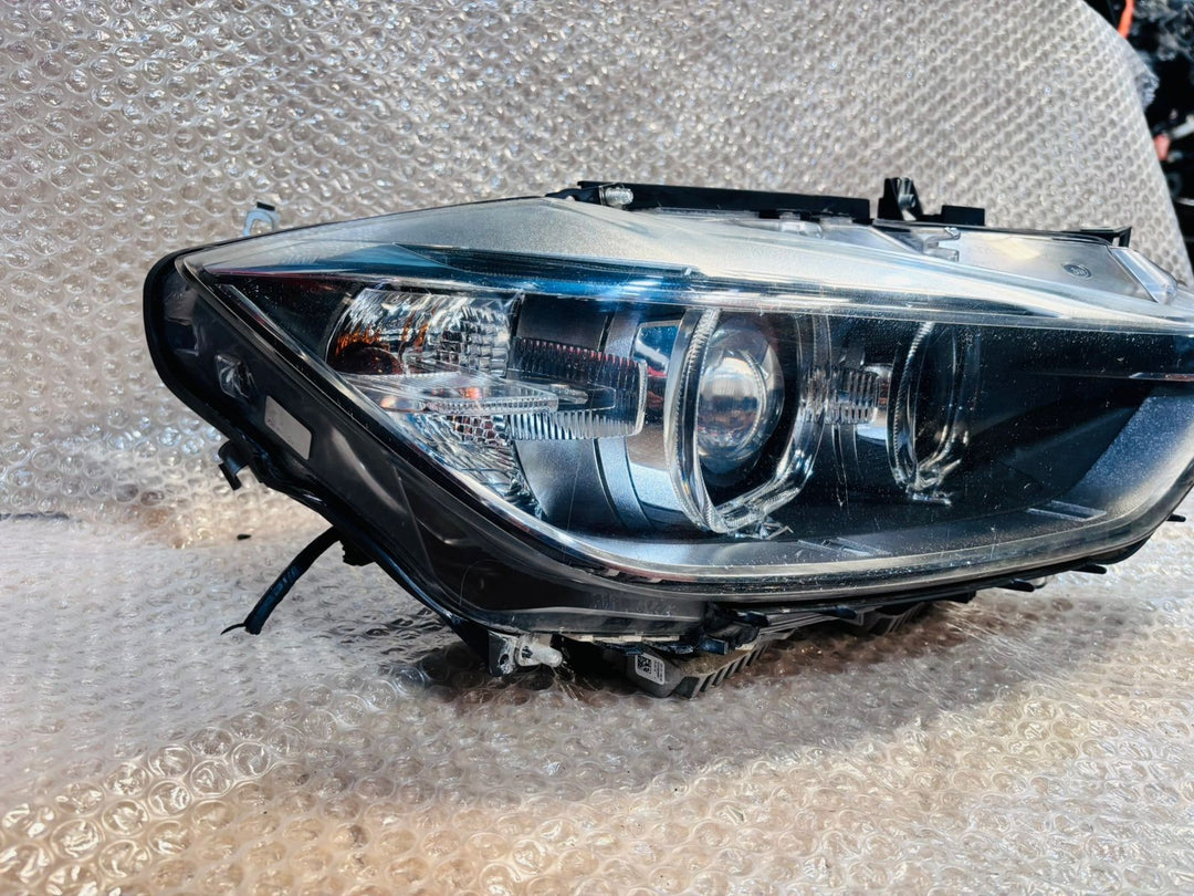 Bmw 3 Series 320I 2013 F30 Headlight XENON Right side RHD 7259544