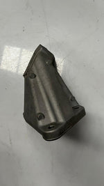 Bild in die Galerieansicht laden, 2012-2018 BMW M6 F13 S63 V8 Engine Mount Bracket 2211228411201 