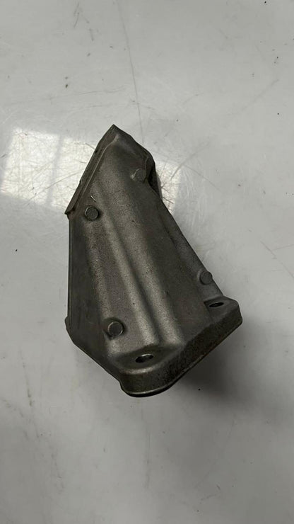 2012-2018 BMW M6 F13 S63 V8 Engine Mount Bracket 2211228411201 
