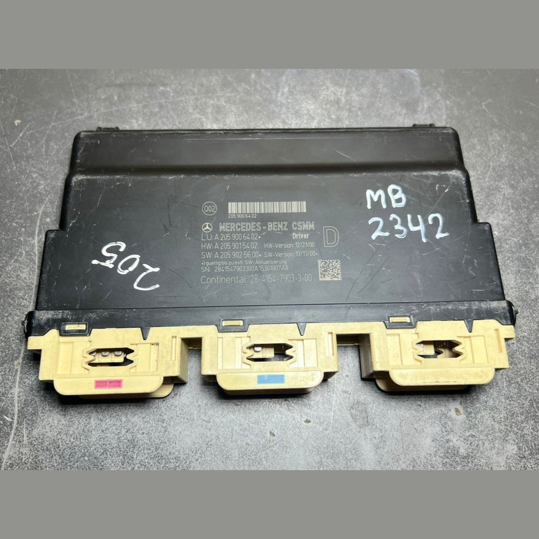 Mercedes W205 C-Class Front Driver Seat Control Module A205 9006402 OEM LHD