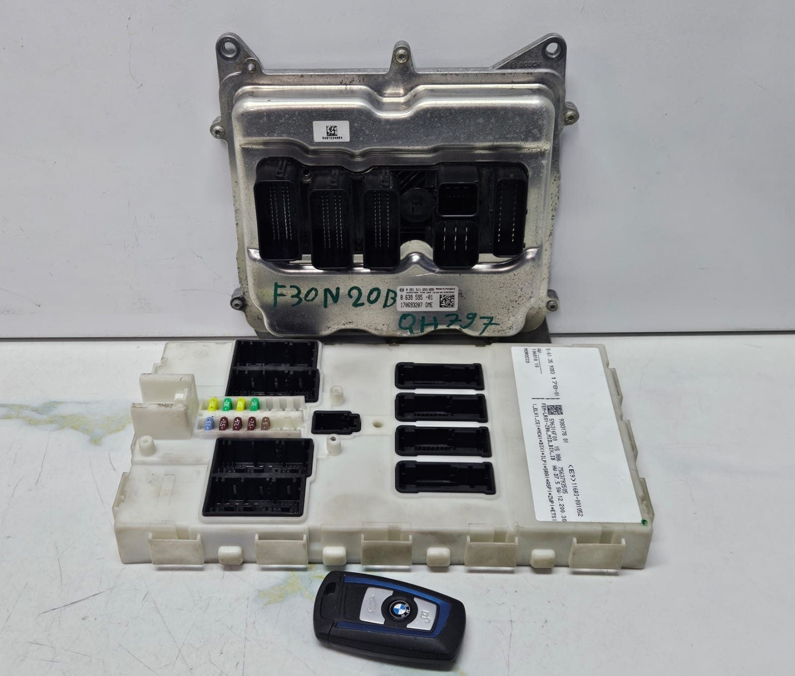 2011-2017 BMW X3 F30 F31 F32 F25 N20 Engine Control Unit SET DME 8639595 OEM