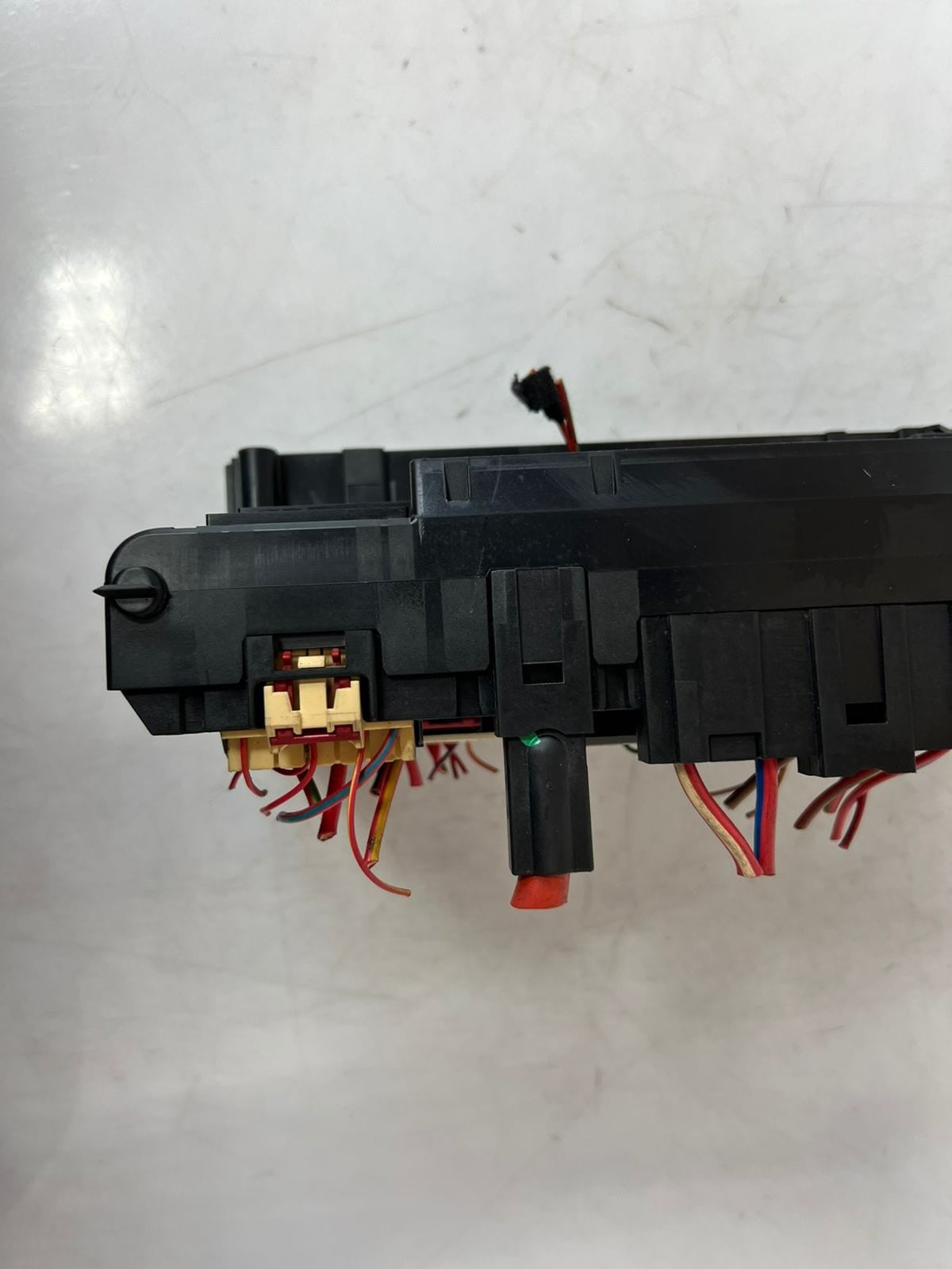 2008-16 BMW 535i F10 F11 F12 F13 F01 Front Power Distribution Box 9252815 OEM