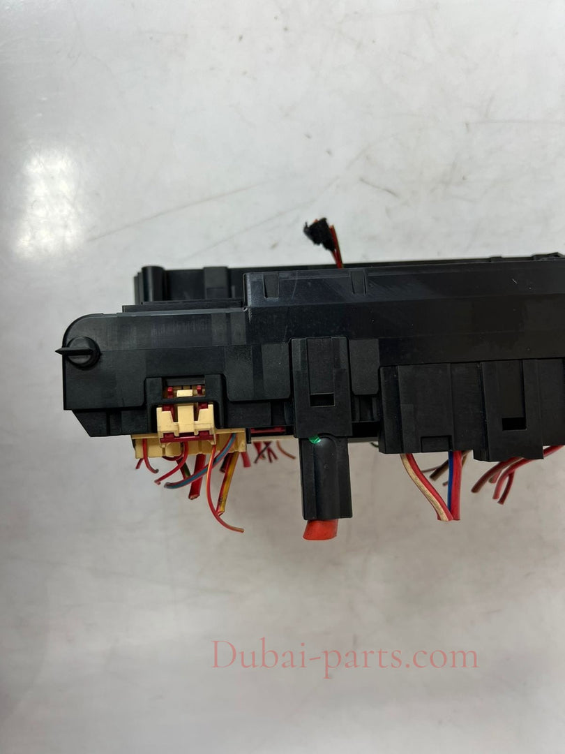2008-16 BMW 535i F10 F11 F12 F13 F01 Front Power Distribution Box 9252815 OEM