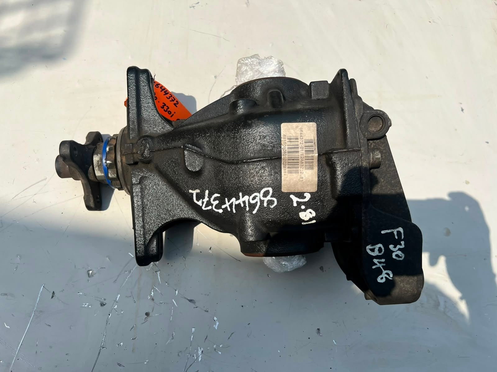 2016-2018 BMW F30 B48 2.81 RATIO Rear Differential Carrier 8644372 OEM