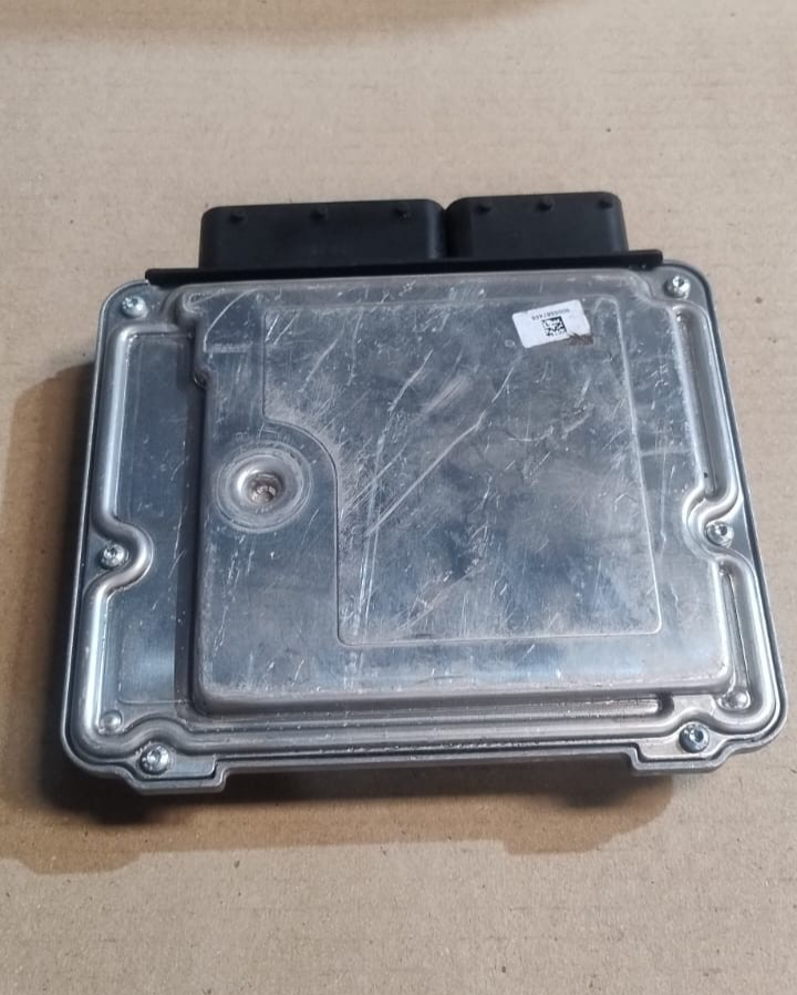 BMW X3 F25 N47N ENGINE CONTROL ECU UNIT MODULE ONLY  DDE 8572419