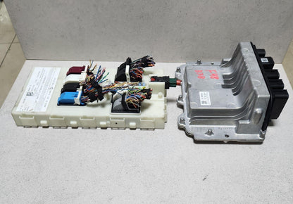 BMW Engine Control Module 8662843 F48 X1 B38 3 CYLINDER ECU SET 