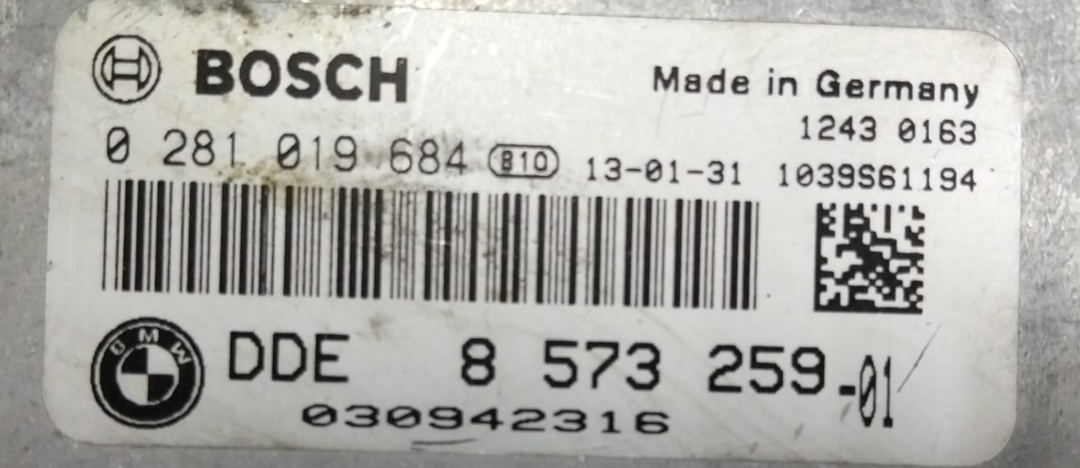 BMW 320d DIESEL N47N F30 F32 F34 F36 2013 ENGINE CONTROL ECU ONLY 8573259