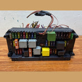 Mercedes-Benz Front SAM Fuse Box Control Module A2129005822 C-Class W204