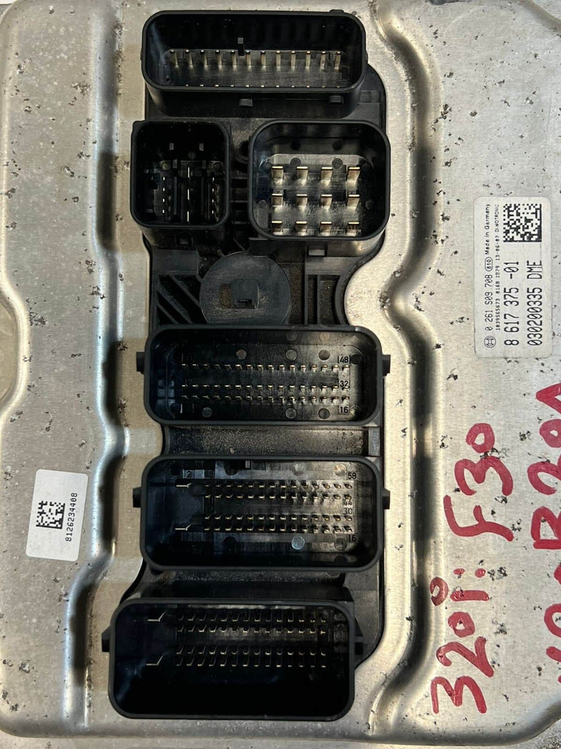 2014 BMW 320i F30 N20B20A Engine Control Module ECU SET DME+FEM+1KEY 8617375