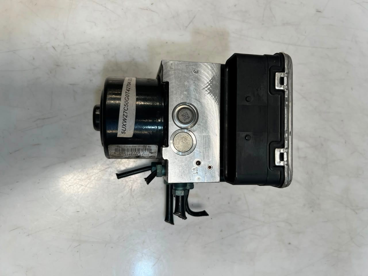 2014 BMW X3 F25 X4 F26 ABS Pump DSC HYDRAULIC Module 6875412 OEM