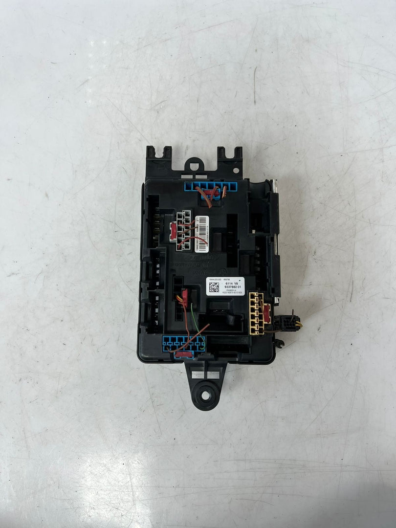 2014-2015 BMW 320i, 328i, 335i Rear Power Distribution Fuse Box 9337882 OEM