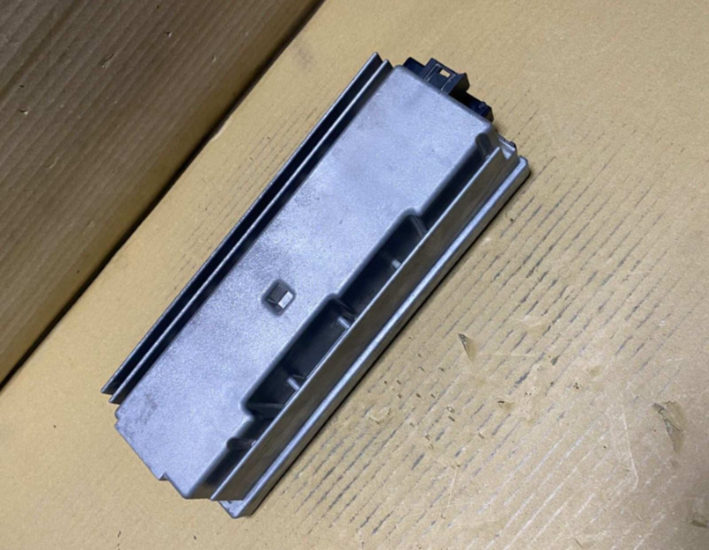 2009-2015 BMW 750i Audio Amplifier 9283656 F01 F02 740i 750i models