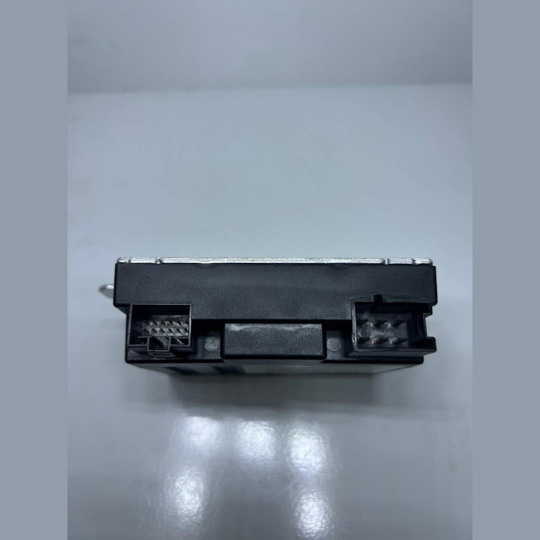 2015 Mercedes-Benz C200 Fuel Pump Control Module A0009003206